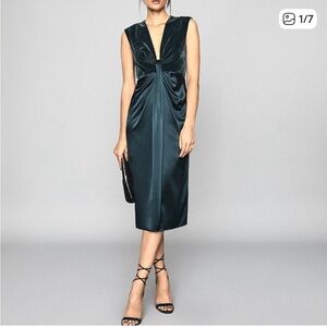 IN SEARCH OF REISS LIVVY DRESS